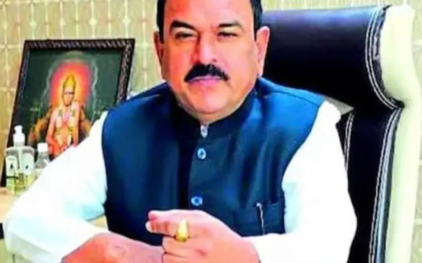 लंपट ज्योतिषाचा राजकीय झंटा-फंटा : ज्ञानेश महाराव (ज्येष्ठ पत्रकार - संपादक)